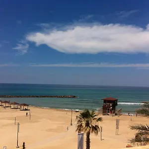 Moti's Apt דירה